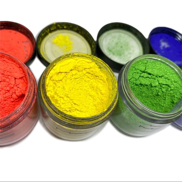 MAC Neon Matte Pigments Extremely Rare! Multi-Purpose Concentrated Powder NWOB - Picture 4 of 16